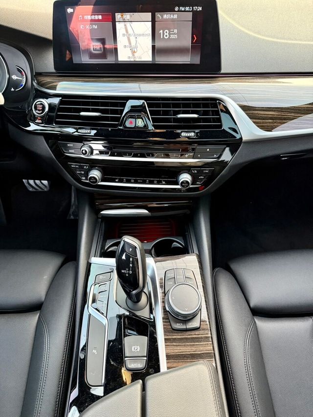 BMW寶馬 530I  第12張相片