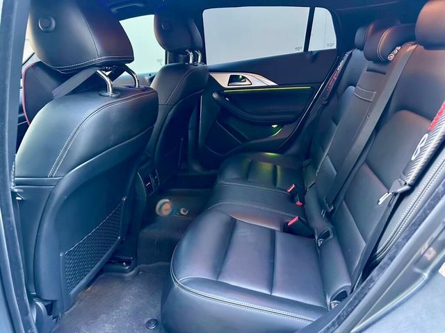 INFINITI無限 Q30  第11張相片