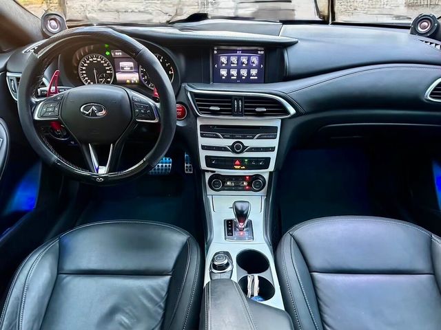 INFINITI無限 Q30  第15張相片