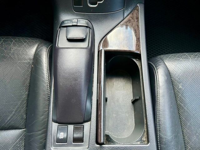 LEXUS凌志 RX270  第17張相片