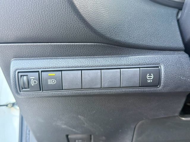 TOYOTA豐田 ALTIS  第21張相片