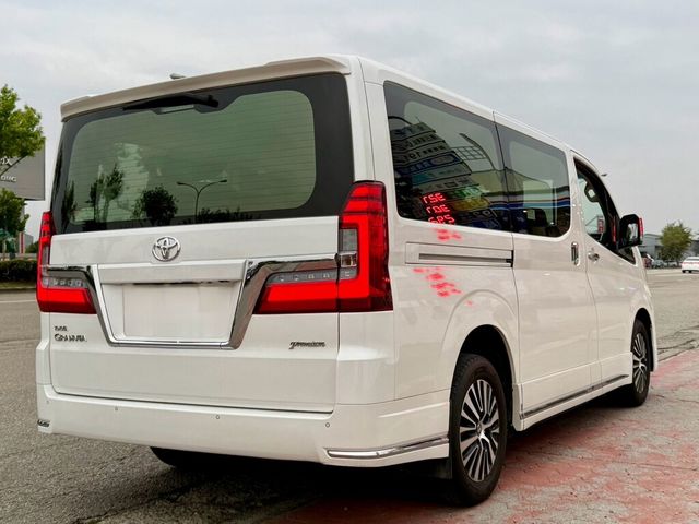 TOYOTA豐田 GRANVIA  第6張相片