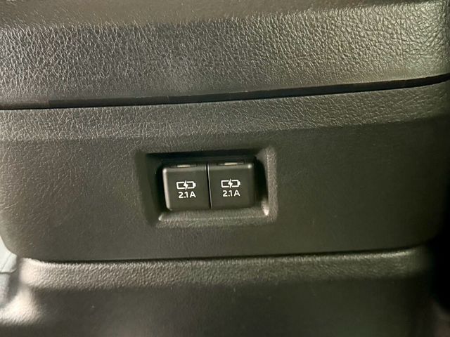 TOYOTA豐田 GRANVIA  第16張相片