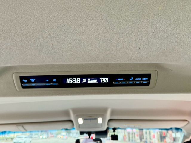 TOYOTA豐田 GRANVIA  第17張相片