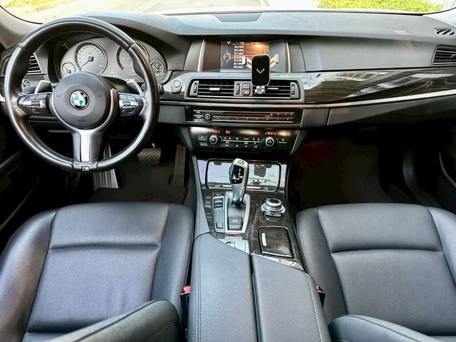 BMW寶馬 520D  第5張相片