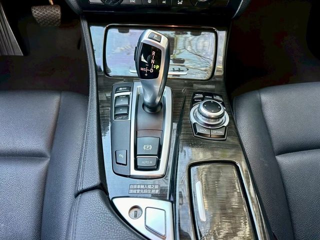 BMW寶馬 520D  第8張相片