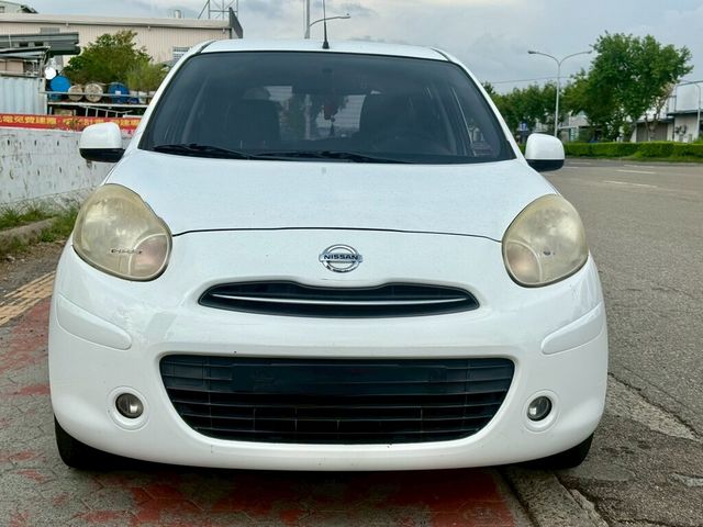 NISSAN日產 MARCH  第2張相片