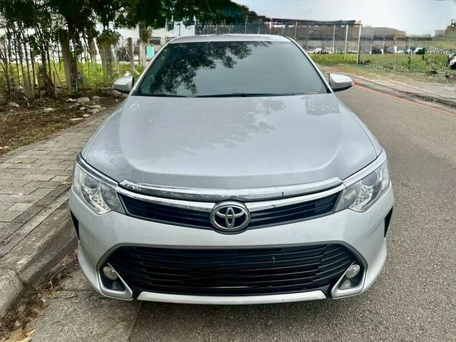 TOYOTA豐田 CAMRY  第2張相片