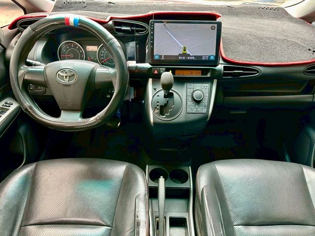 TOYOTA豐田 WISH  第6張相片