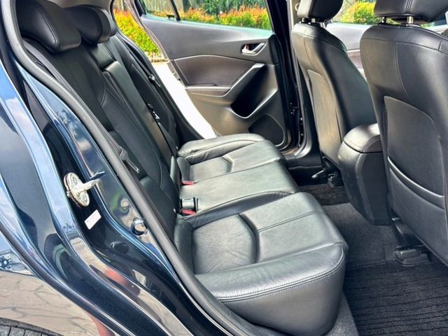 ☑一手車 ☑原版件 ☑循跡防滑 ☑胎壓偵測 ☑里程保證 ☑定速 ☑抬頭顯示 ☑衛星導航 ☑倒車顯影 ☑行車紀錄器  第15張相片