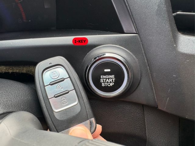☑頂規 ☑低里程 ☑天窗 ☑空力套件 ☑免鑰匙 ☑安卓CarPlay ☑HID頭燈  第9張相片