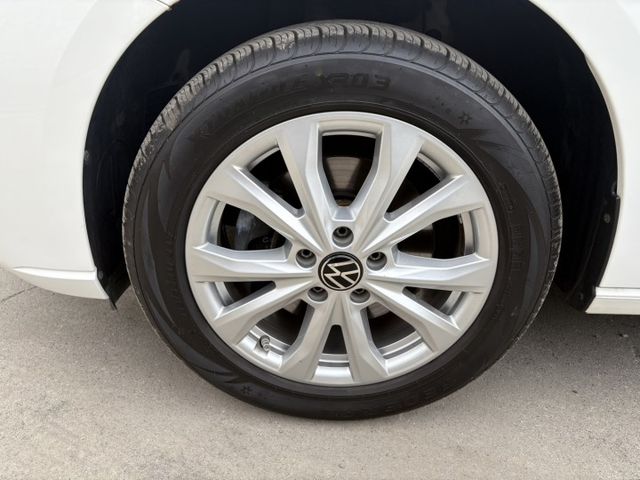 ☑一手車 ☑原廠保養 ☑原鈑件 ☑加購胎壓偵測 ☑安卓影音 ☑鋁圈 ☑長軸  第17張相片