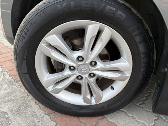 ☑2.0 ☑汽油 ☑一手車 ☑僅跑12萬公里 ☑原鈑件 ☑代步小休旅  第19張相片