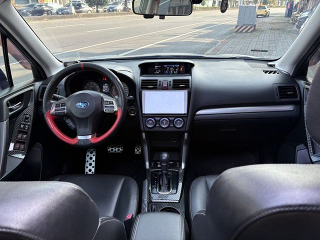 ☑旗艦版XT-P ☑一手車☑2.0渦輪☑原鈑件☑安卓機☑CAR PLAY ☑AWD☑天窗☑HID☑電動尾門☑胎壓  第17張相片