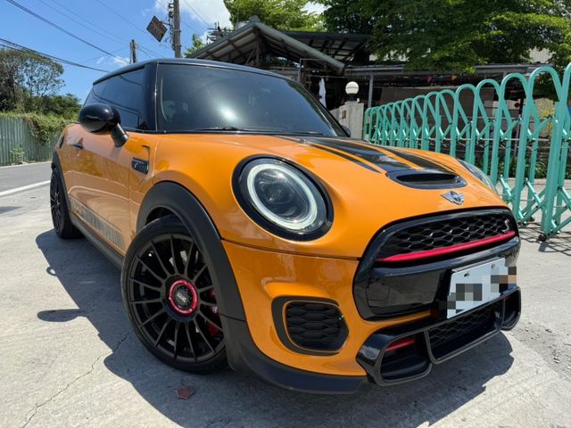 MINI COOPERS JCW全套正品 B48引擎2LCI小改款 外觀 頭尾燈 全台唯一 精品升級4X萬 消耗品已換  第1張相片