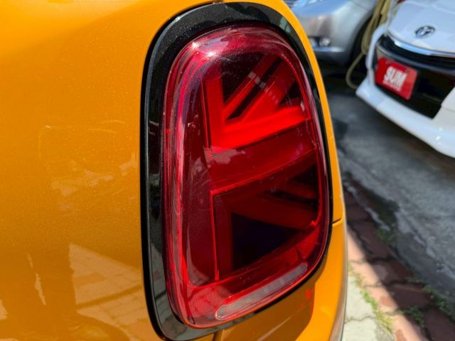 MINI COOPERS JCW全套正品 B48引擎2LCI小改款 外觀 頭尾燈 全台唯一 精品升級4X萬 消耗品已換  第5張相片