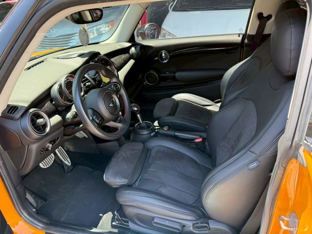 MINI COOPERS JCW全套正品 B48引擎2LCI小改款 外觀 頭尾燈 全台唯一 精品升級4X萬 消耗品已換  第7張相片