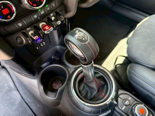 MINI COOPERS JCW全套正品 B48引擎2LCI小改款 外觀 頭尾燈 全台唯一 精品升級4X萬 消耗品已換  第11張相片
