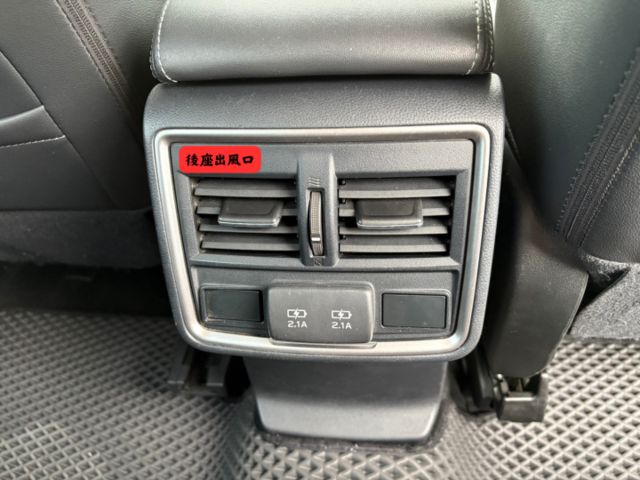 ☑一手車 ☑頂級款 ☑僅跑6萬多 ☑ACC跟車 ☑車偏 ☑盲點 ☑I-KEY ☑電動尾門  第11張相片