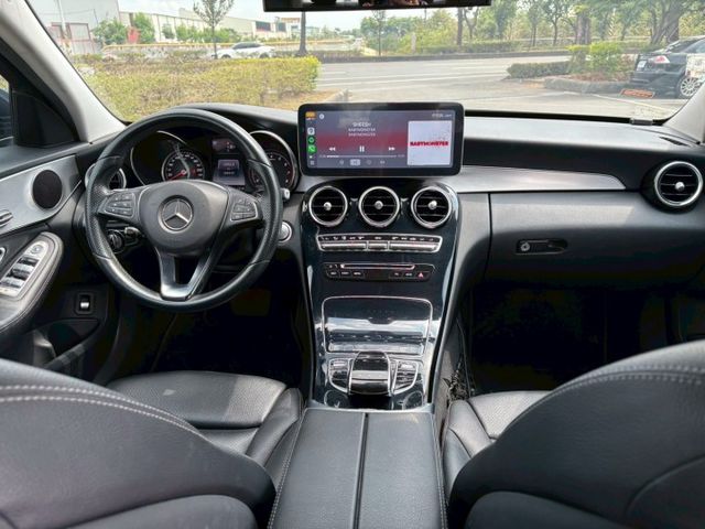 ☑里程11萬 ☑原鈑件 ☑安卓影音 ☑電動椅 ☑I-KEY ☑倒車顯影  第17張相片