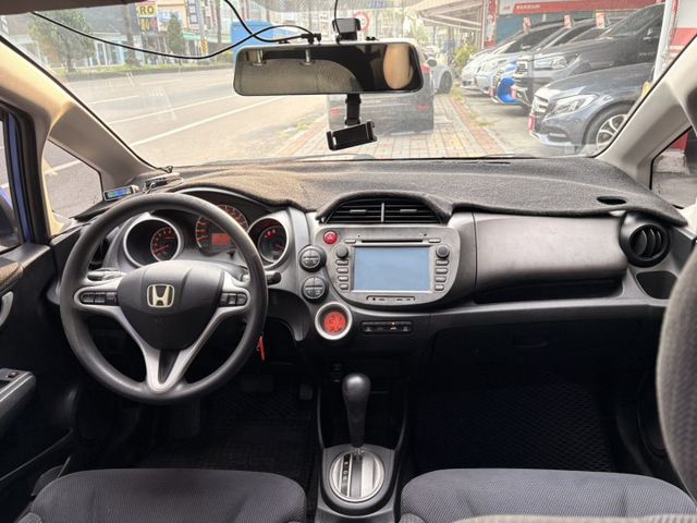 ☑頂規 ☑VTI-S版 ☑定速 ☑換檔撥片 ☑里程保證 ☑代步好車  第16張相片