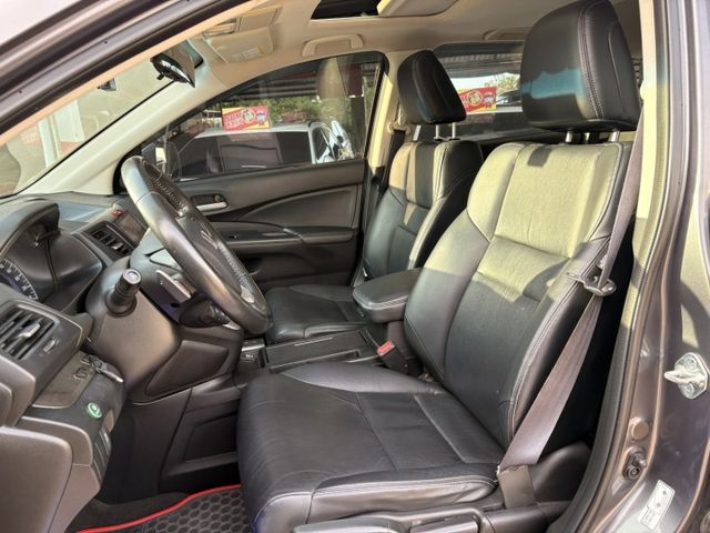 ☑小改款☑2.4VTI-S☑原鈑件☑天窗☑HID頭燈☑車側影像☑倒車影像☑定速☑換檔撥片☑恆溫空調  第14張相片