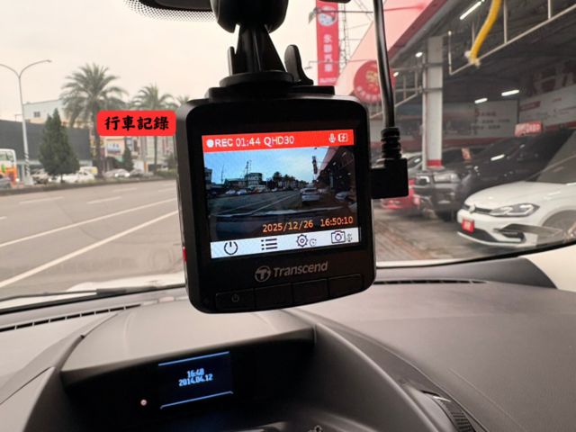 ☑一手車 ☑原鈑件 ☑引擎腳.水箱.冷氣耗材已換新 ☑里程16萬  第8張相片