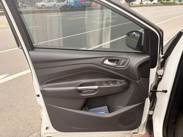 ☑一手車 ☑原鈑件 ☑引擎腳.水箱.冷氣耗材已換新 ☑里程16萬  第10張相片