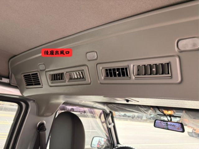 ☑自排 ☑廂車 ☑8人座 ☑行車紀錄 ☑倒車顯影 ☑里程保證  第10張相片