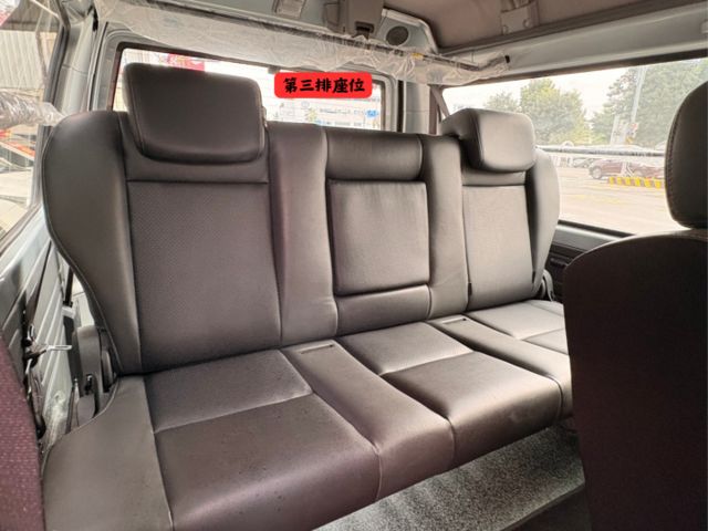 ☑自排 ☑廂車 ☑8人座 ☑行車紀錄 ☑倒車顯影 ☑里程保證  第17張相片