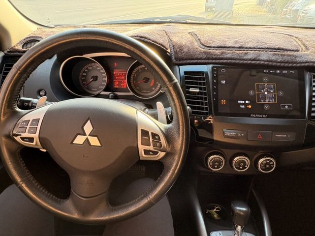 ☑2WD ☑頂規 ☑原鈑件 ☑底盤乾 ☑冷氣冷 ☑外觀漂亮  第5張相片