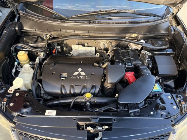 ☑2WD ☑頂規 ☑原鈑件 ☑底盤乾 ☑冷氣冷 ☑外觀漂亮  第19張相片