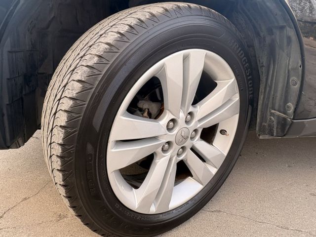 ☑頂規 ☑2WD ☑定速 ☑倒車顯影 ☑抬頭顯示器 ☑免鑰匙啟動 ☑超值休旅 ☑妥善率高  第20張相片