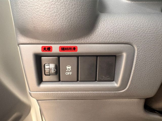 ☑CARRY ☑原鈑 ☑原漆 ☑僅跑3萬 ☑里程保證  第6張相片