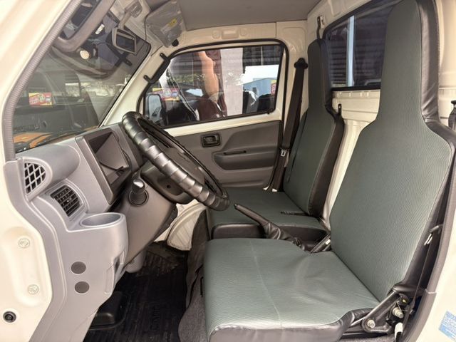 ☑CARRY ☑原鈑 ☑原漆 ☑僅跑3萬 ☑里程保證  第10張相片