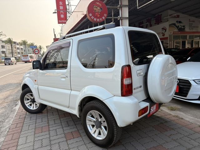 ☑一手車 ☑全車原鈑件 ☑無溯溪 ☑無下水 ☑無待修 ☑四輪傳動 ☑都會用車  第2張相片