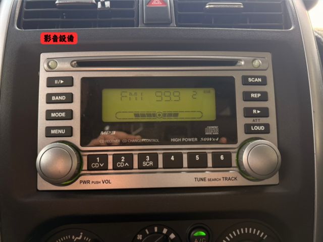 ☑一手車 ☑全車原鈑件 ☑無溯溪 ☑無下水 ☑無待修 ☑四輪傳動 ☑都會用車  第4張相片