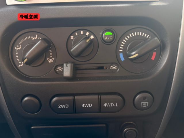 ☑一手車 ☑全車原鈑件 ☑無溯溪 ☑無下水 ☑無待修 ☑四輪傳動 ☑都會用車  第5張相片