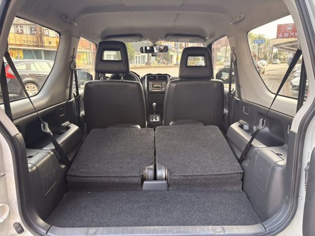 ☑一手車 ☑全車原鈑件 ☑無溯溪 ☑無下水 ☑無待修 ☑四輪傳動 ☑都會用車  第15張相片