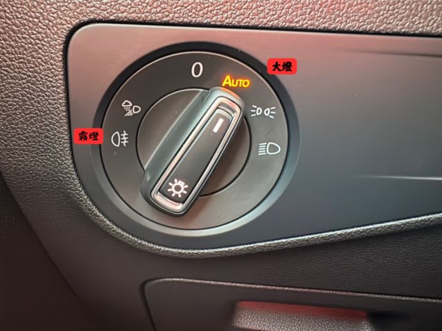 ☑280 TSI高階☑里程六萬☑原鈑件☑原廠保養☑原廠保固到2027年3月☑CARPLAY☑環景☑換檔撥片☑ACC跟車  第9張相片