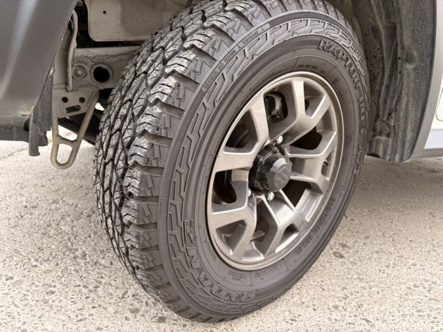 ☑Jimny ☑1.5 ☑僅跑3萬多 ☑原廠保養 ☑無溯溪  第19張相片