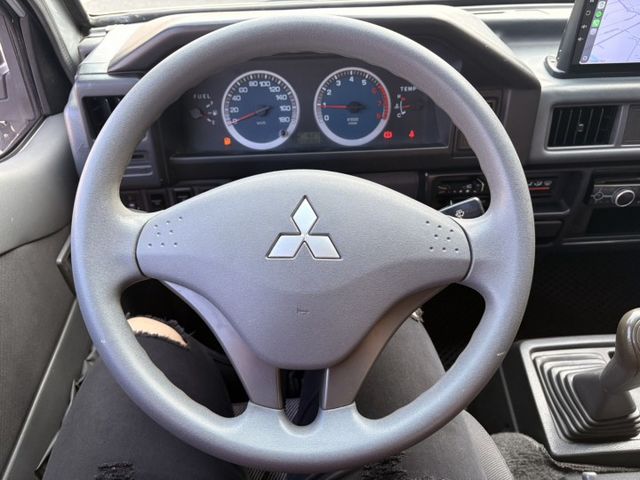 ☑客貨兩用 ☑可改回八人座 ☑4輪新胎 ☑CARPLAY ☑倒車顯影 ☑車側影像  第4張相片