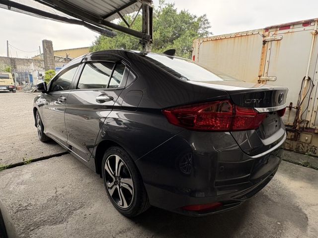 ☑頂規 ☑VTi-S ☑僅跑5萬 ☑六安 ☑定速 ☑胎壓  第2張相片