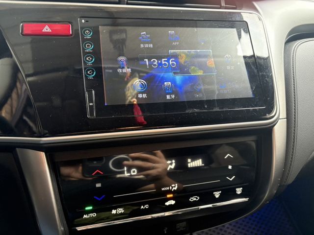 ☑頂規 ☑VTi-S ☑僅跑5萬 ☑六安 ☑定速 ☑胎壓  第5張相片