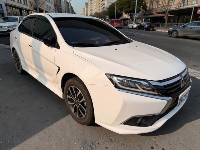 ☑一手車 ☑Ikey ☑免鑰匙 ☑液晶儀表 ☑影音 ☑選配JBL音響  第1張相片