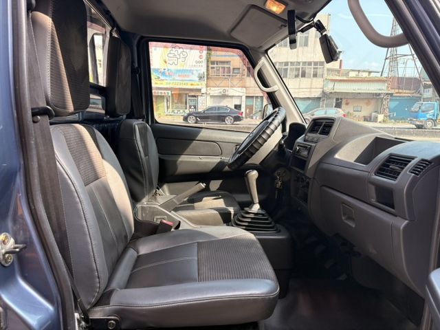 ☑菱利 ☑A190 ☑耗材已在原廠換新 ☑三面帆布 ☑升降尾門 ☑全車原鈑件  第14張相片