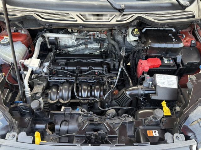 ☑一手車 ☑低里程 ☑小休旅 ☑全車原鈑件 ☑認證車 ☑全額貸  第19張相片