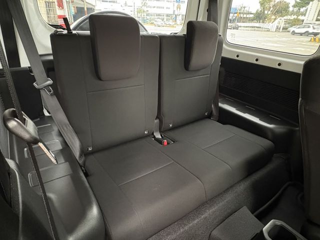 ☑Jimny ☑1.5 ☑僅跑3萬多 ☑原廠保養 ☑無溯溪  第14張相片