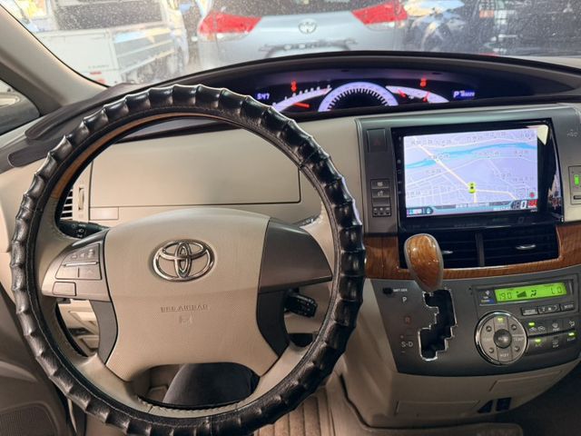 ☑旗艦款 ☑全景天窗 ☑電動滑門 ☑電尾門 ☑HID頭燈 ☑定速 ☑環景 ☑安卓機 ☑CARPLAY  第4張相片