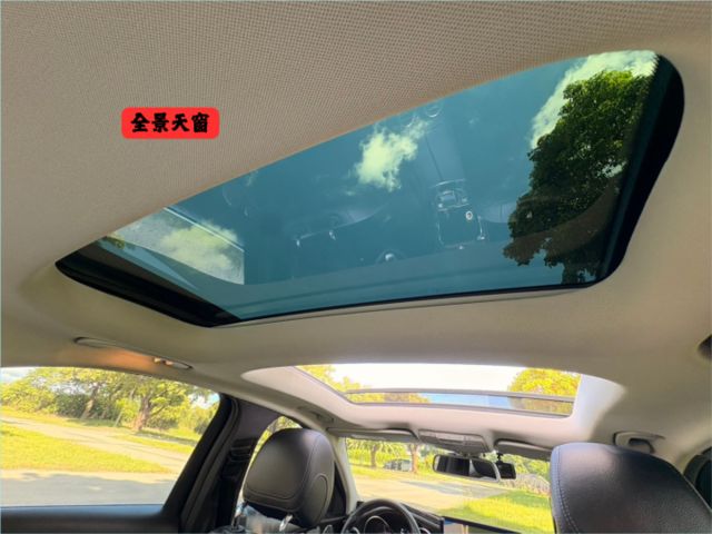 ☑全車原鈑件☑全景天窗☑LED魚眼頭燈☑安卓機☑CARPLAY☑環景☑IKEY摸門☑盲點☑柏林之音  第12張相片